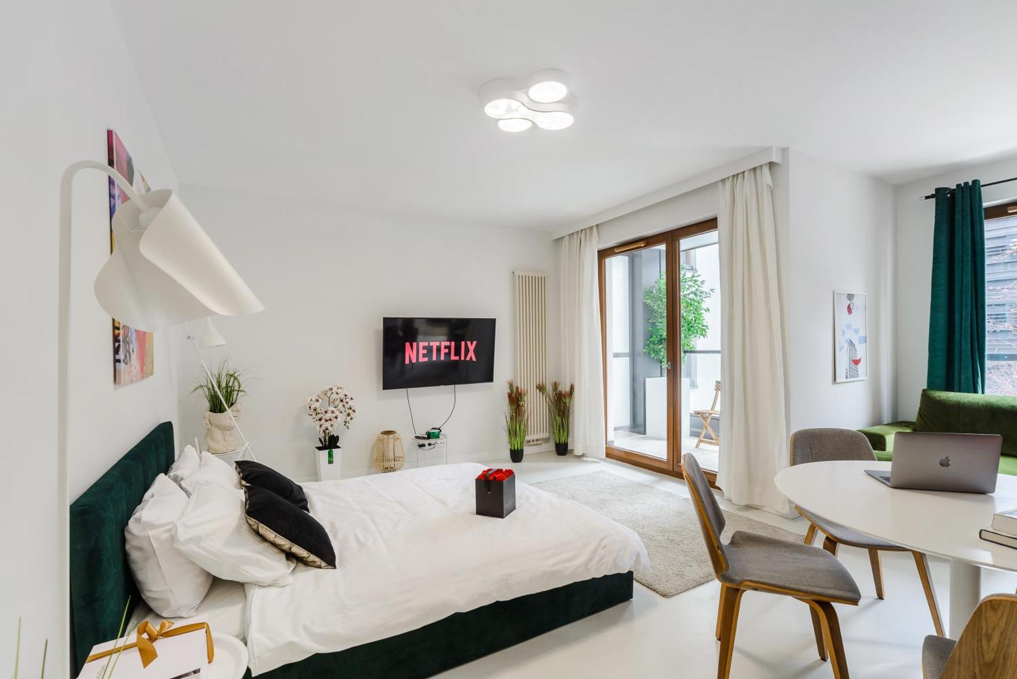 Lumina Apartment With Parking Near Muzeum Powstania Warsaw Luaran gambar