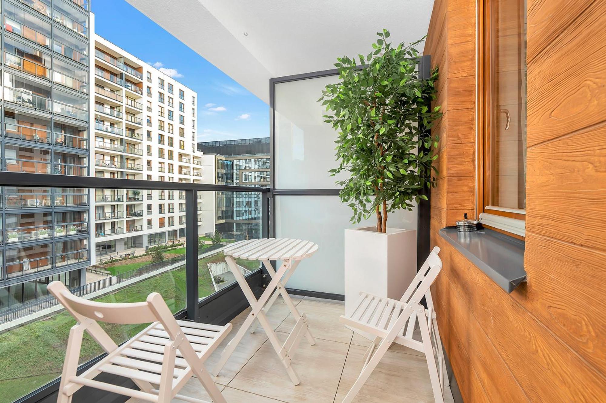 Lumina Apartment With Parking Near Muzeum Powstania Warsaw Luaran gambar