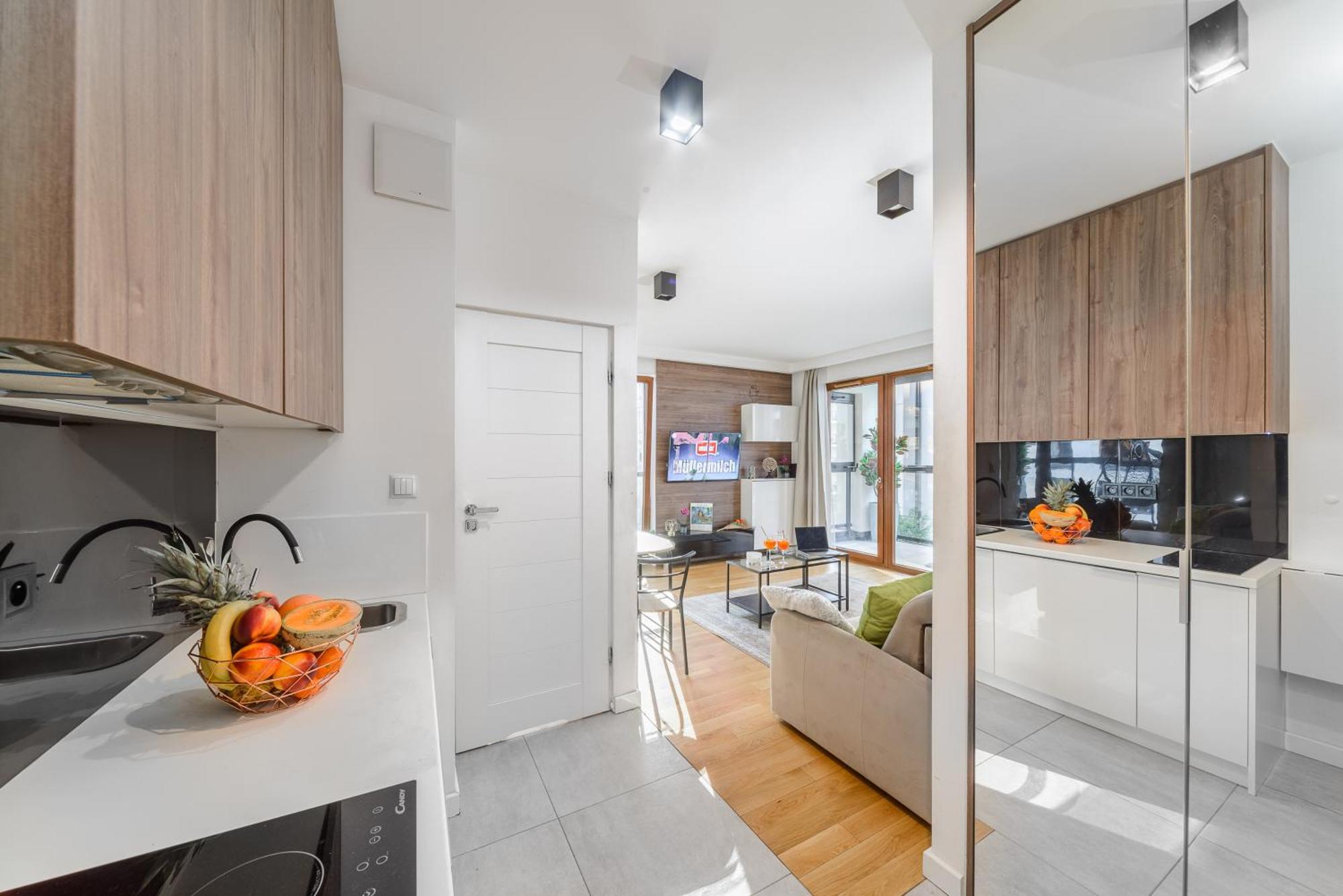 Lumina Apartment With Parking Near Muzeum Powstania Warsaw Luaran gambar