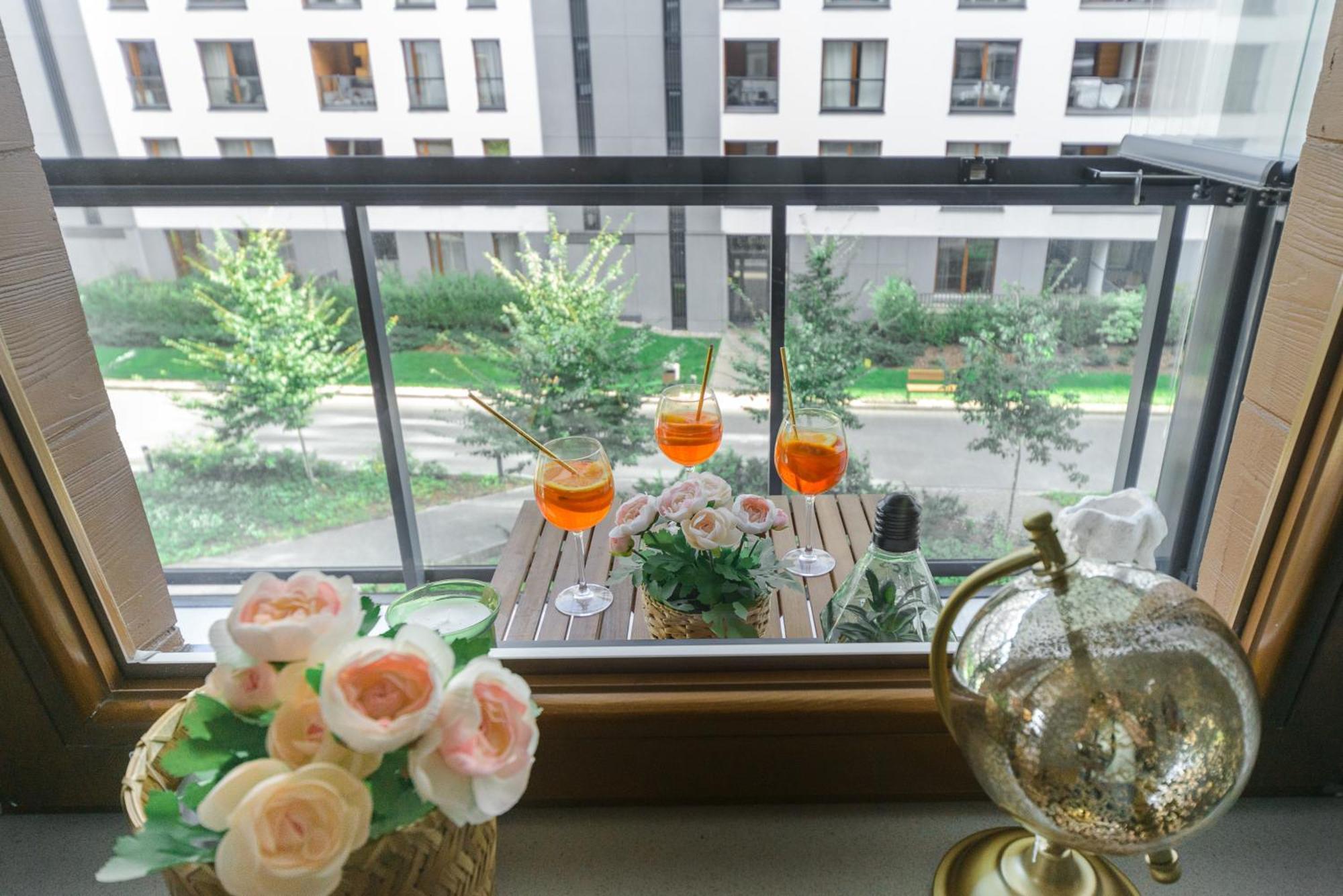 Lumina Apartment With Parking Near Muzeum Powstania Warsaw Luaran gambar